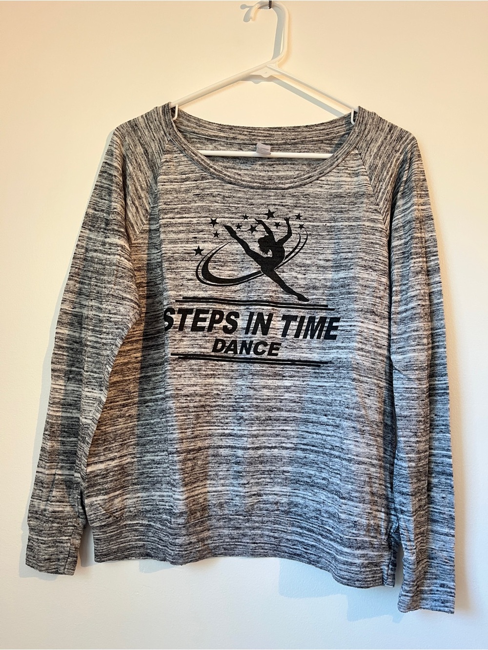 Alternative Gray Long Sleeve Sweatshirt tee Dance Graphic Light M Women casual